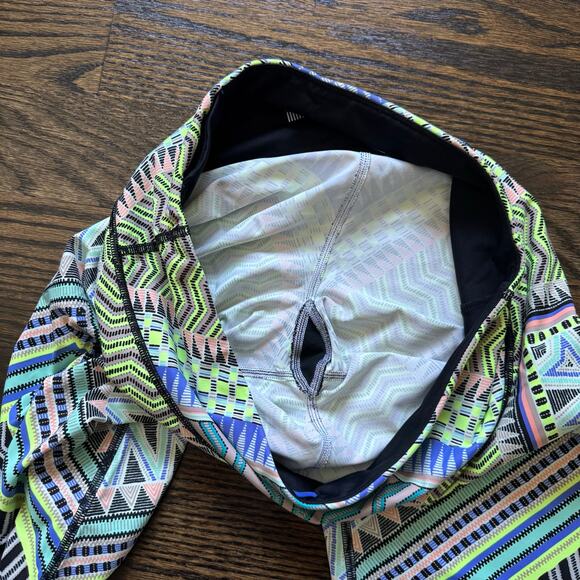 Victoria’s Secret VSX Sport Knockout Crop Leggings Size Large Hidden Pocket - Picture 5 of 8